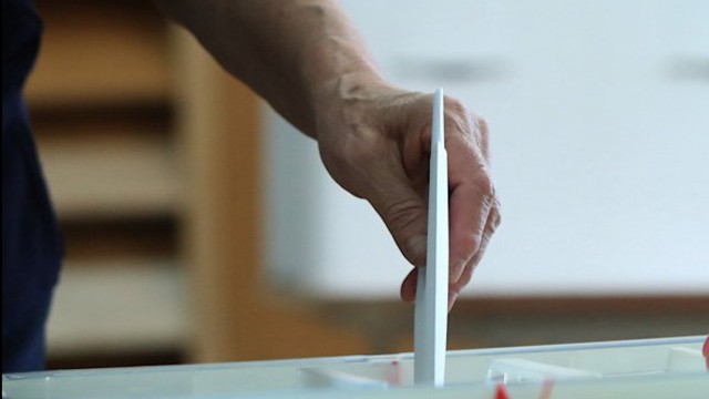 Առավոտյան ժամը 8.00-ին բացվել են 314 ընտրական տեղամասերը և ընդունել առաջին ընտրողներին. ԿԸՀ