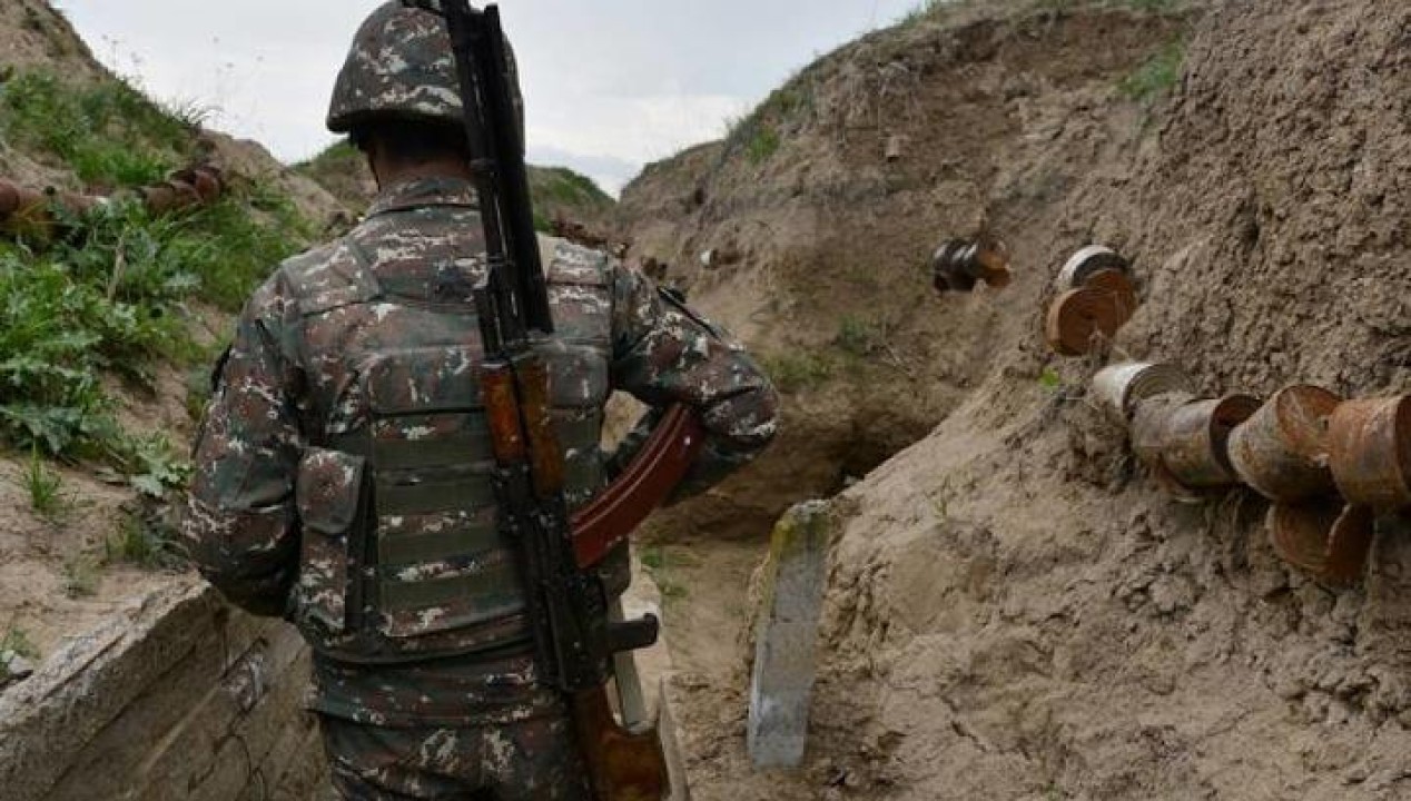 Ադրբեջանը տարբեր տրամաչափի հրաձգային զինատեսակներից կրակել է հայկական դիրքերի ուղղությամբ. ՊՆ