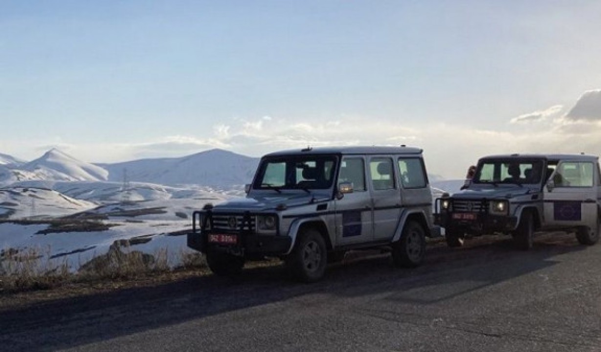 Հայաստանում ԵՄ դիտորդները առաջին պարեկությունն են սկսել Ադրբեջանի հետ սահմանին
