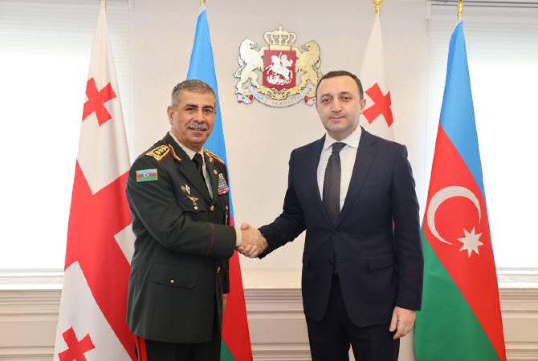 Թբիլիսիում տեղի է ունեցել Ադրբեջանի պաշտպանության նախարարի և Վրաստանի վարչապետի հանդիպումը