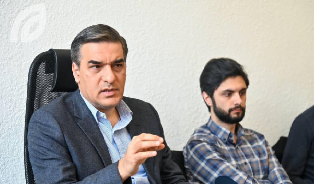 Արման Թաթոյանը արտասահմանցի լրագրողներին ներկայացրել է ադրբեջանական հանցավոր արարքները