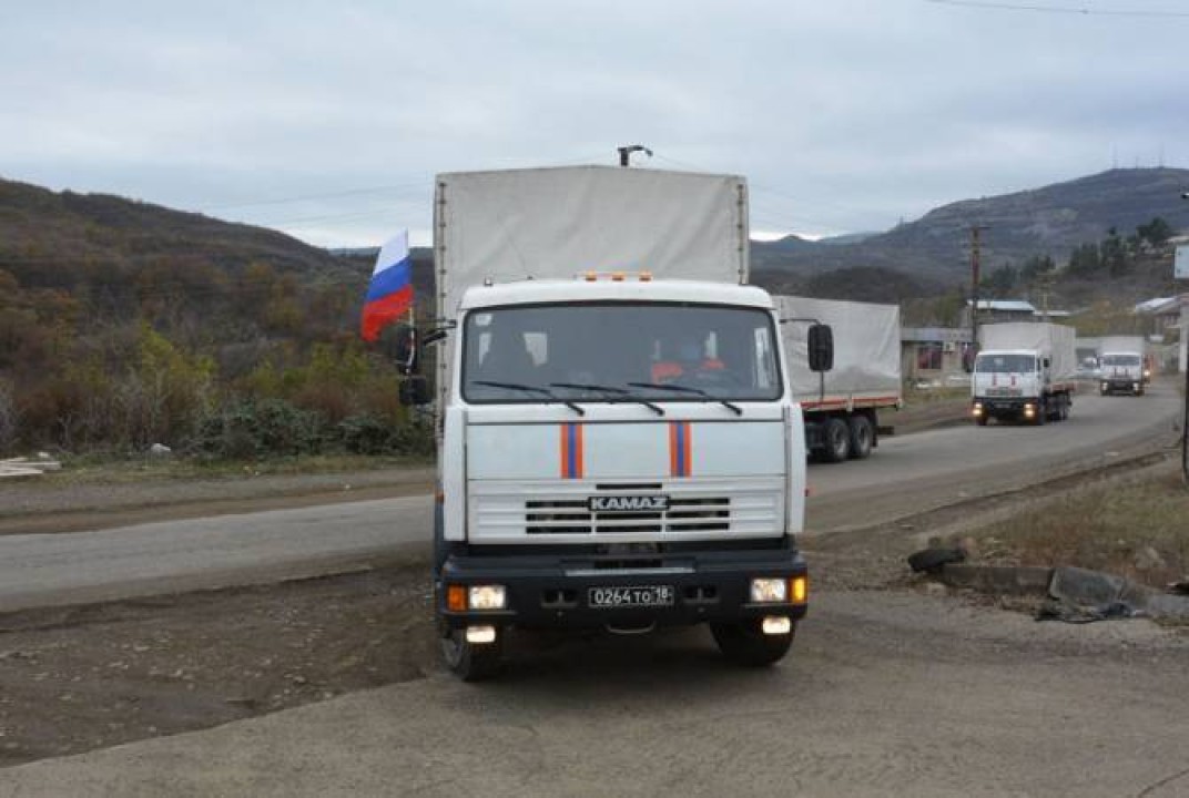 ՌԴ խաղաղապահների ուղեկցությամբ մարդասիրական բեռ է հասցվել Ստեփանակերտ