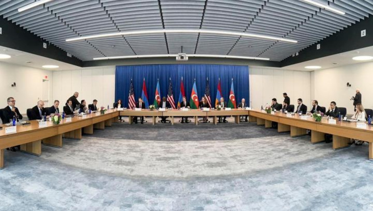 Հայաստանի ու Ադրբեջանի արտաքին գործերի նախարարներն արդեն երկրորդ օրն է բանակցում են
