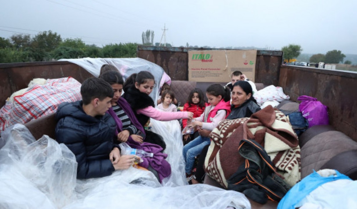 ԼՂ-ից Հայաստան է մուտք գործել բռնի տեղահանված 13,550 անձ