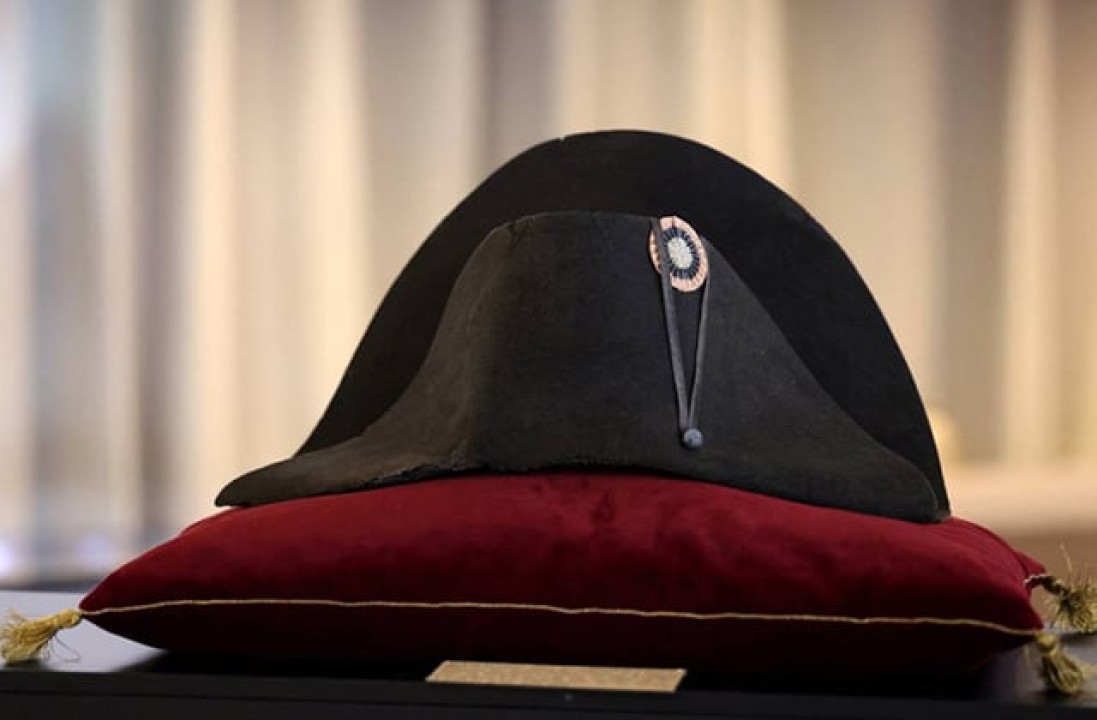 Նապոլեոնի գլխարկը աճուրդում վաճառվել է մոտ 2 միլիոն եվրոյով