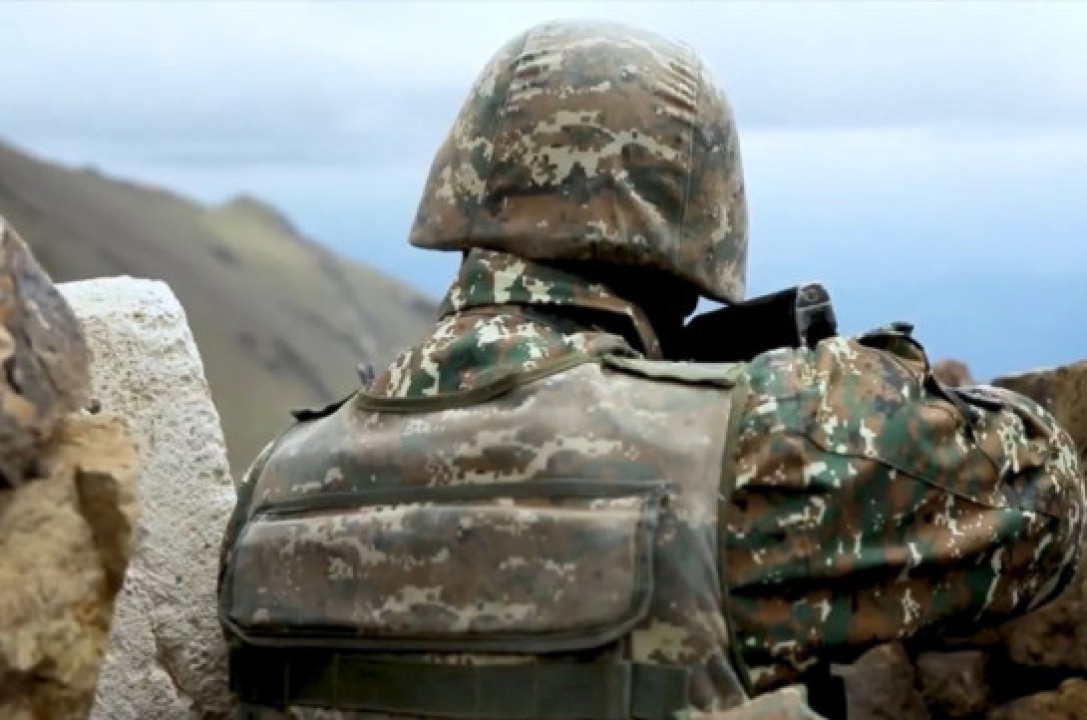 Հայաստանի ՊՆ-ն խոստանում է պատժել, եթե պարզվի՝ ադրբեջանցի զինվորը վիրավորվել է հայկական կողմի կրակոցից